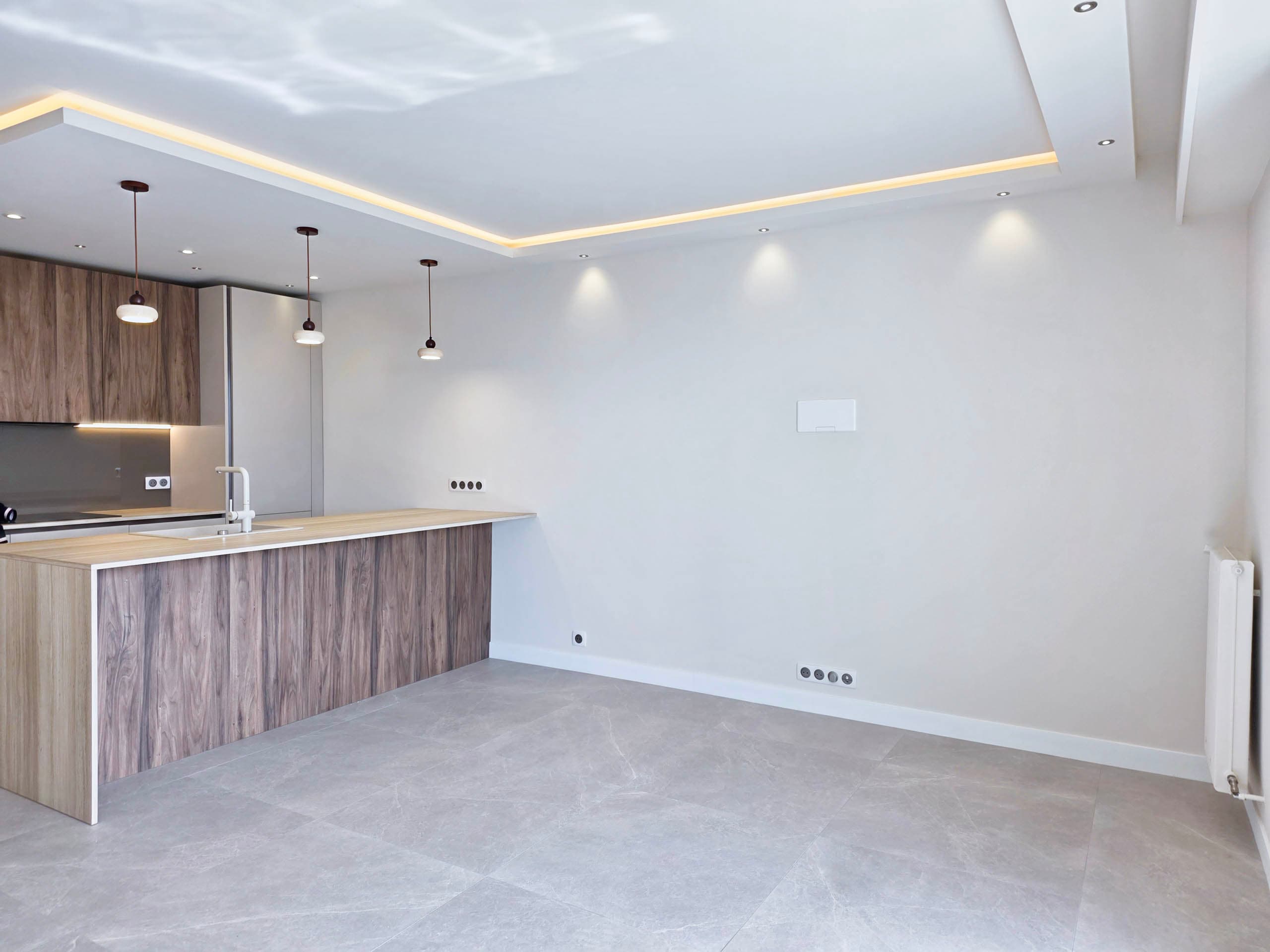 Salon cuisine — avant